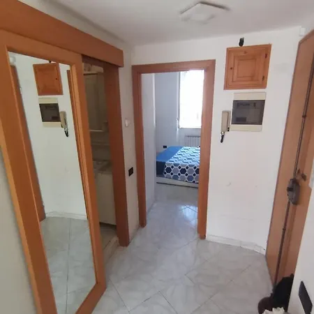 Casa Albarosa, 10 Min Walk Train Station, Free Parking. *